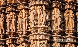 Delhi to Khajuraho Taxi