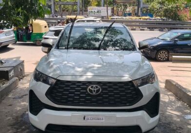 Rent 8 Seater Innova Hycross Taxi in Delhi for Local & Outstation Intercity Tours